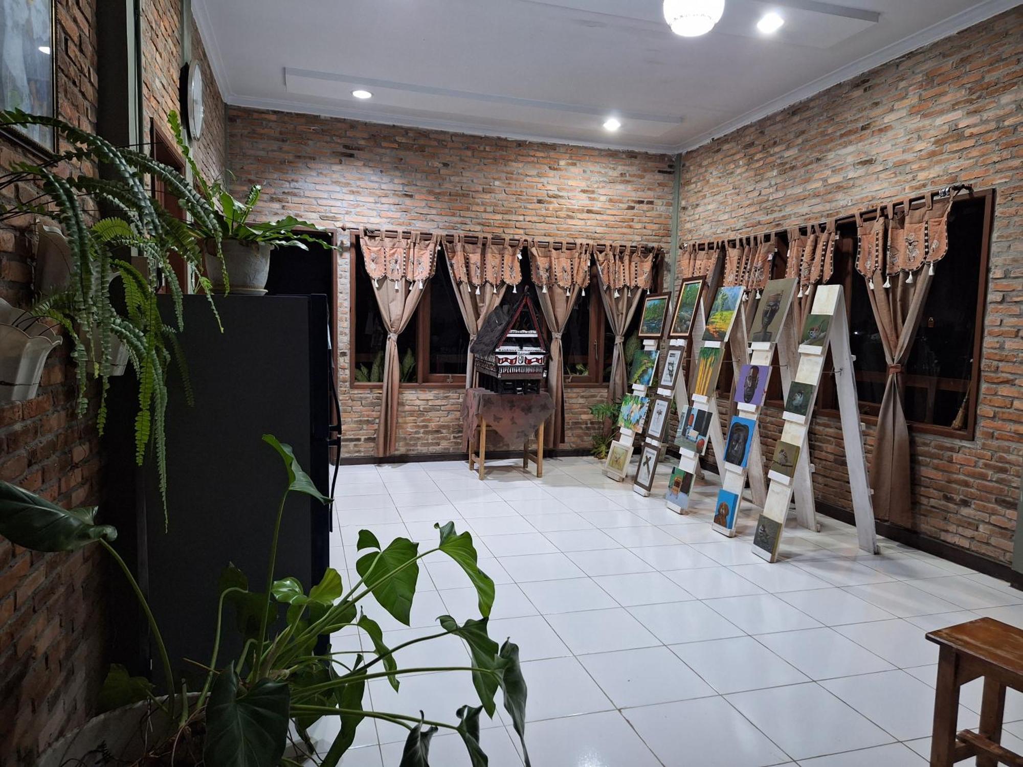 Bua Guest House Медан Экстерьер фото